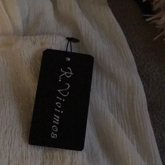 Brand new off white maxi dress with tags size small - Picture 5 of 5